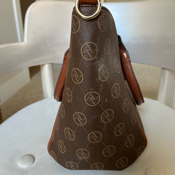 Adrienne Vittadini Brown Tote Handbag - Picture 4 of 16